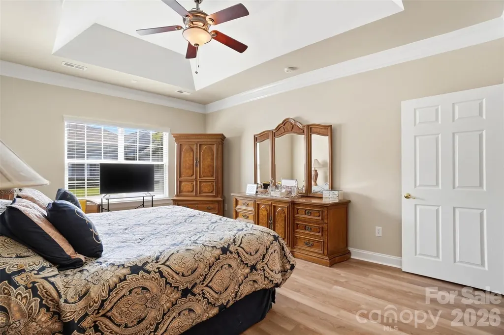 2118 N Castle Court Matthews NC 28105