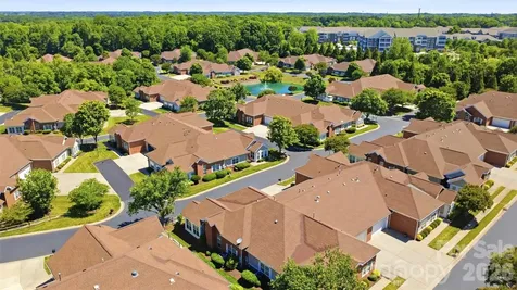 2118 N Castle Court Matthews NC 28105