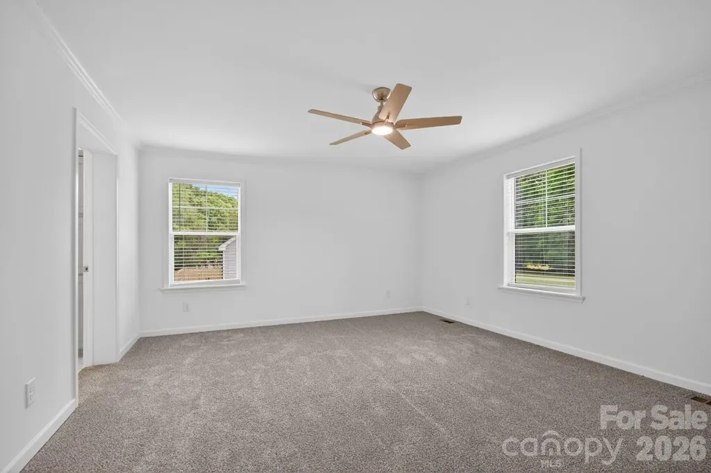 2979 Durant Drive Winston Salem NC 27107
