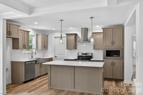2979 Durant Drive Winston Salem NC 27107