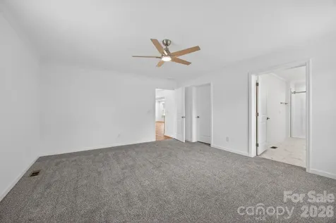 2979 Durant Drive Winston Salem NC 27107