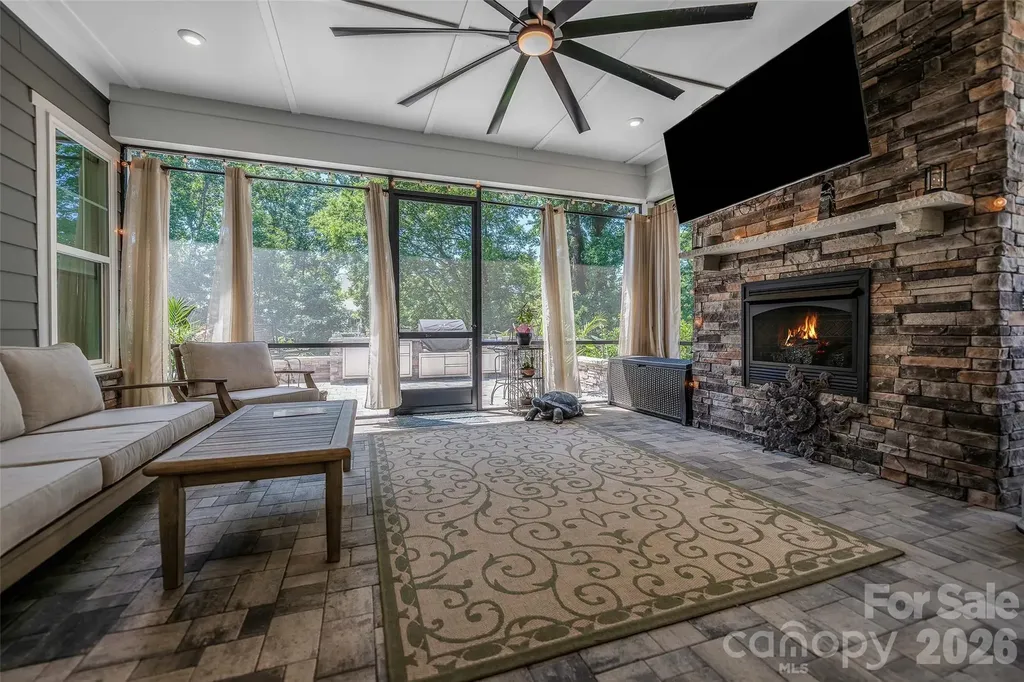 223 Lanyard Lane Belmont NC 28012