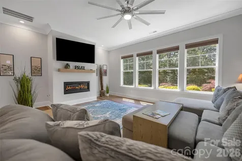 223 Lanyard Lane Belmont NC 28012