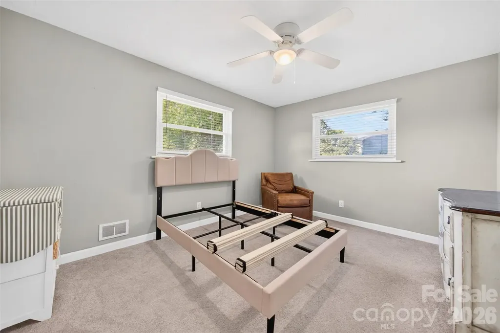 1771 24th Avenue Court NE Hickory NC 28601