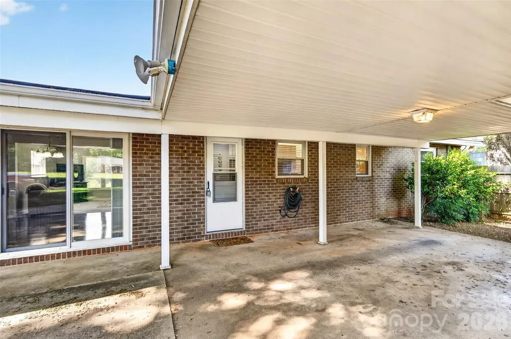 1771 24th Avenue Court NE Hickory NC 28601