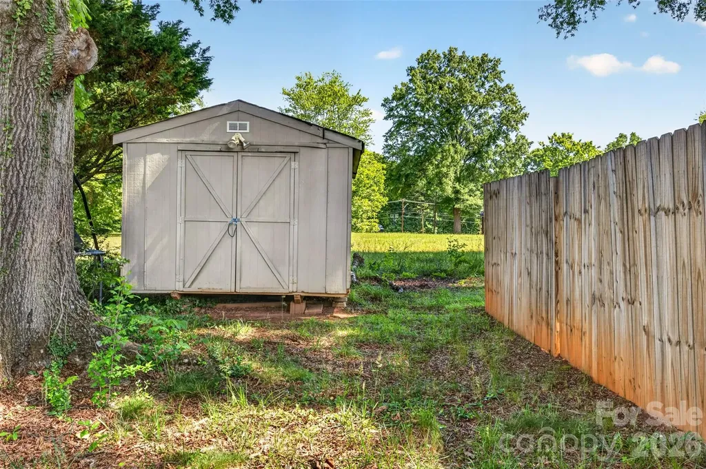 1771 24th Avenue Court NE Hickory NC 28601