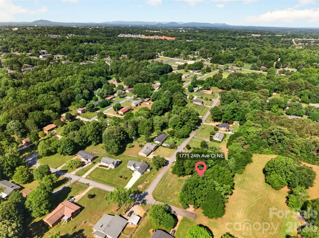 1771 24th Avenue Court NE Hickory NC 28601