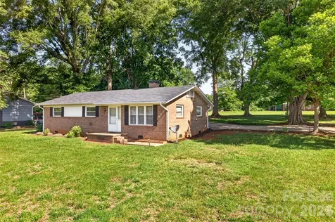 1771 24th Avenue Court NE Hickory NC 28601