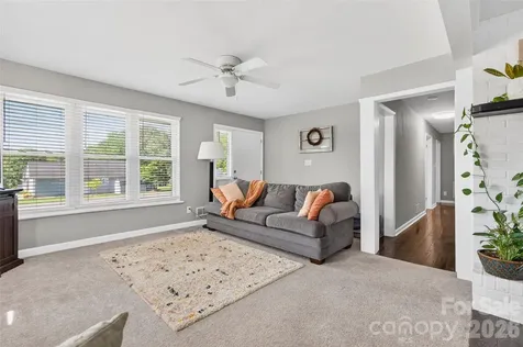 1771 24th Avenue Court NE Hickory NC 28601