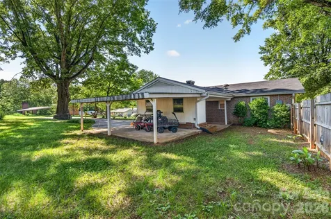 1771 24th Avenue Court NE Hickory NC 28601