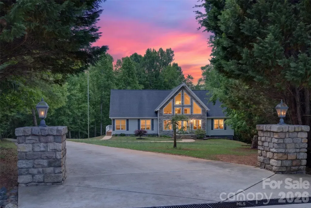 2977 Cabin Creek Drive Catawba NC 28609