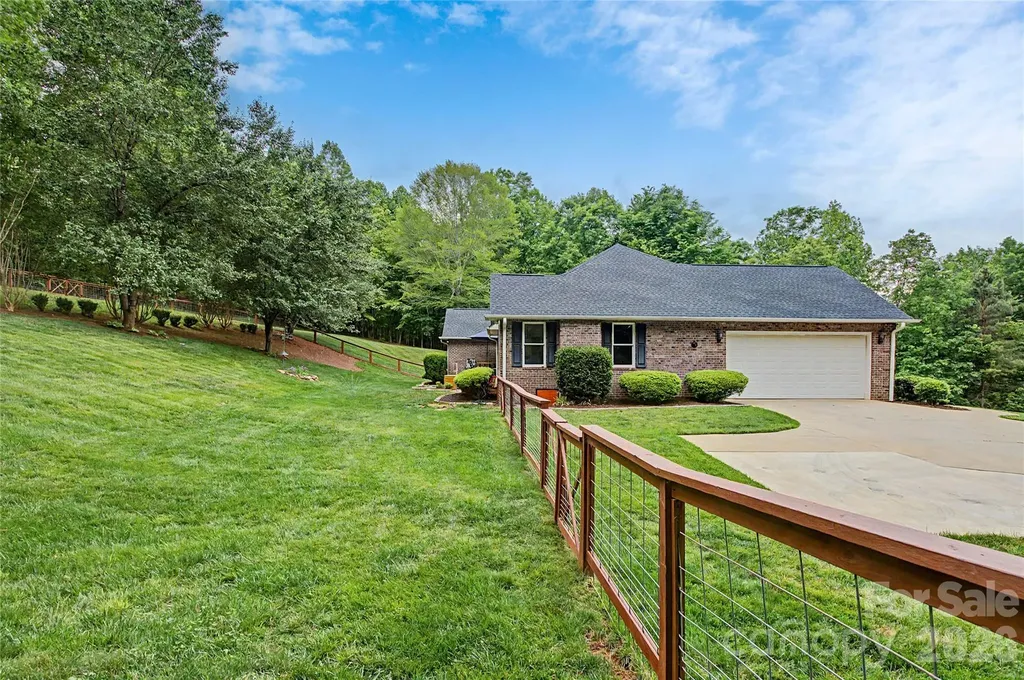 293 Bent Tree Drive Rutherfordton NC 28139
