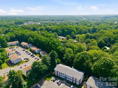 9501 Shannon Green Drive Charlotte NC 28213