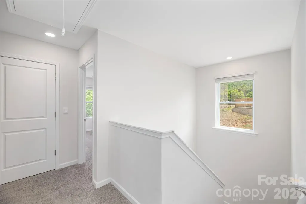 8 Madelyn Drive Clyde NC 28721