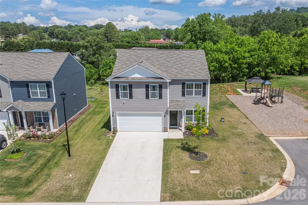 8 Madelyn Drive Clyde NC 28721