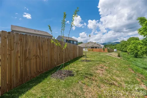 8 Madelyn Drive Clyde NC 28721