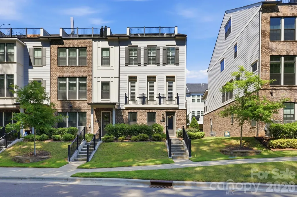 2525 Deacon Avenue Charlotte NC 28204