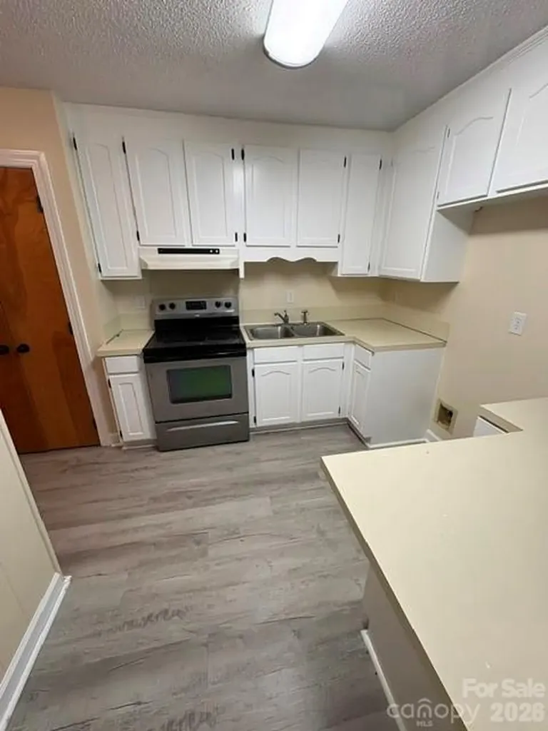 401 Greenway Street Huntersville NC 28078