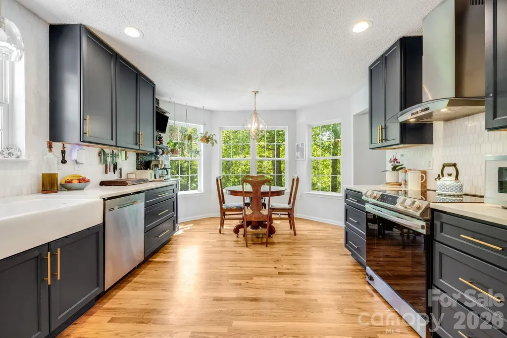 747 Osborne Road Clyde NC 28721