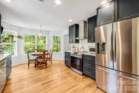 747 Osborne Road Clyde NC 28721