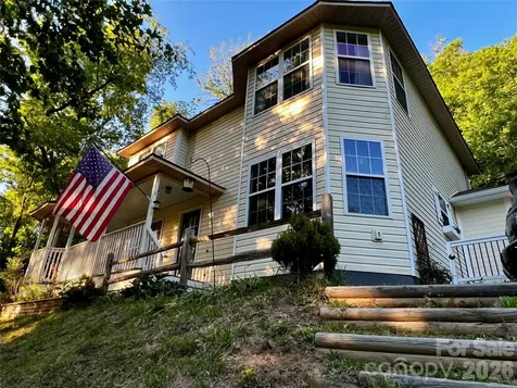 747 Osborne Road Clyde NC 28721