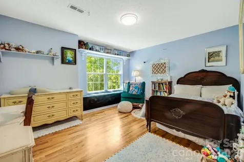 747 Osborne Road Clyde NC 28721
