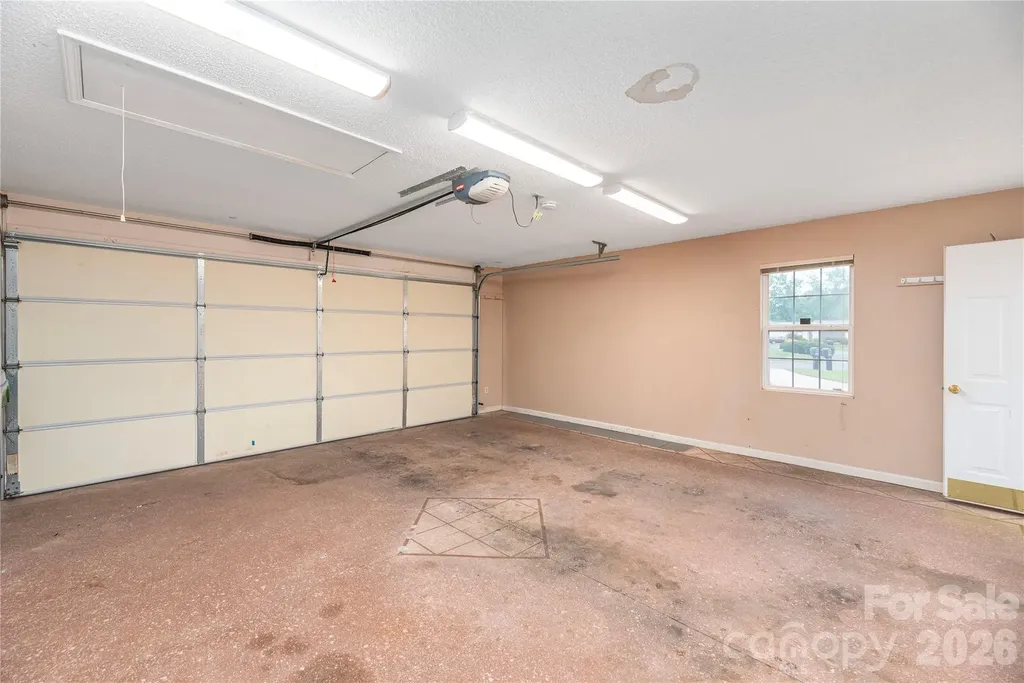 11 Heather Way Candler NC 28715