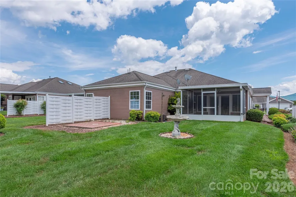 11 Heather Way Candler NC 28715