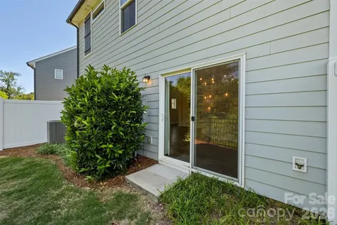 23206 Clarabelle Drive Charlotte NC 28273