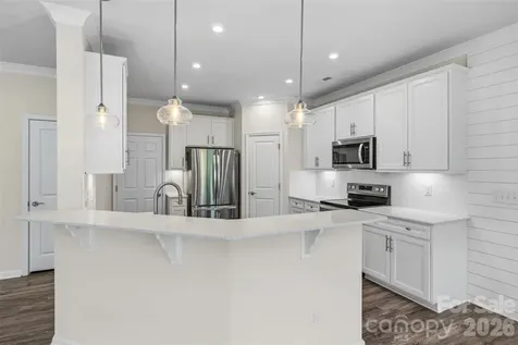 23206 Clarabelle Drive Charlotte NC 28273