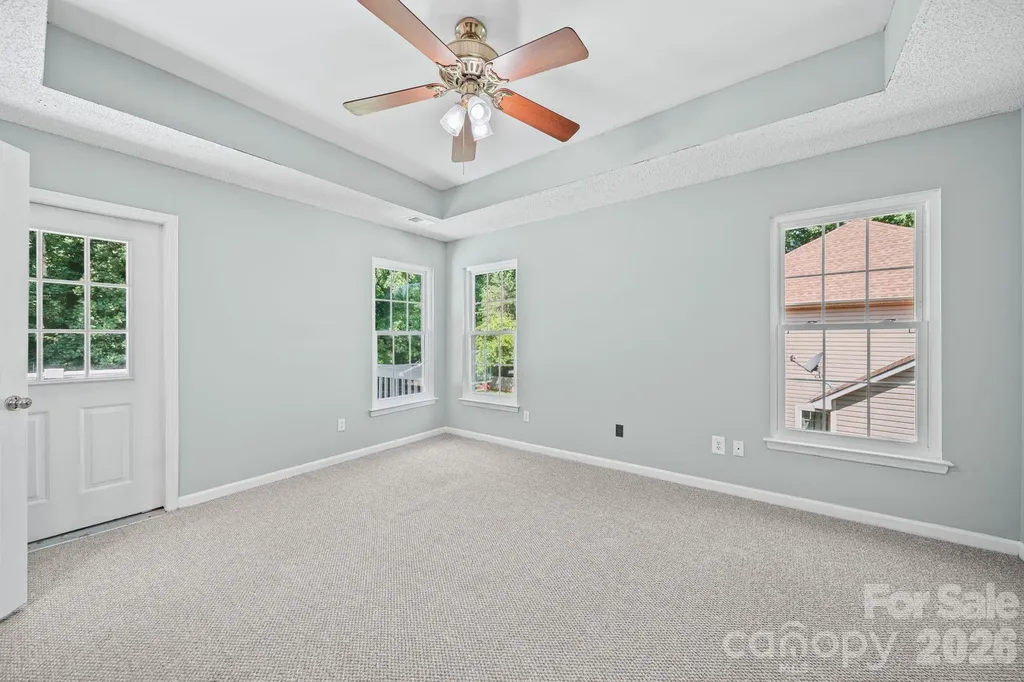 8615 Harmony Bridge Place Charlotte NC 28216