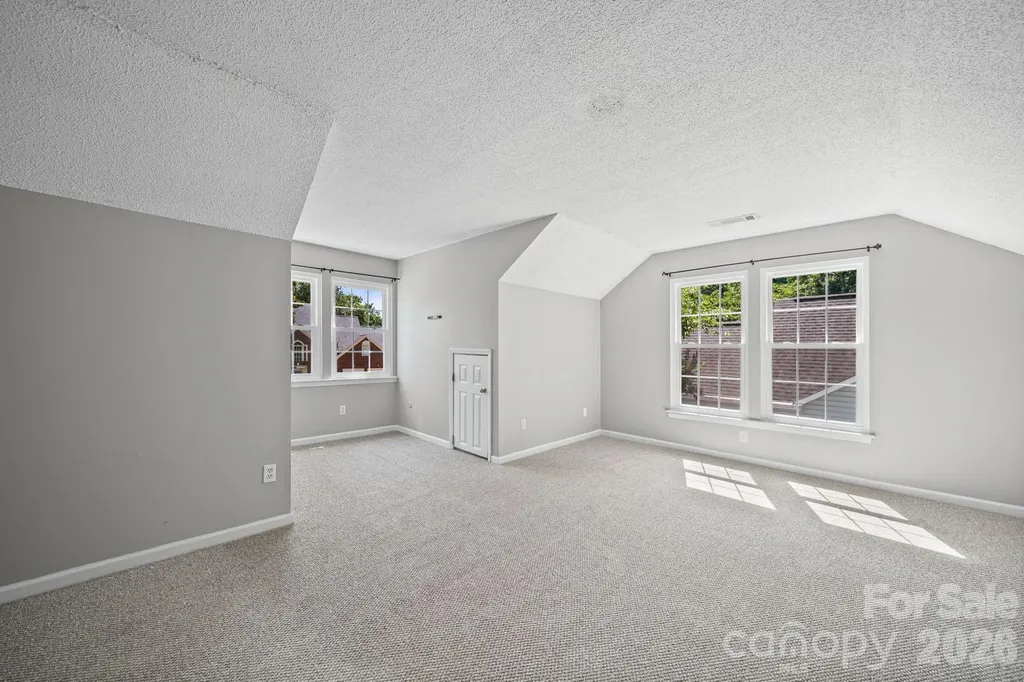 8615 Harmony Bridge Place Charlotte NC 28216