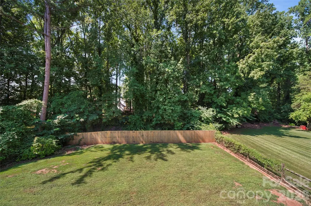 8615 Harmony Bridge Place Charlotte NC 28216