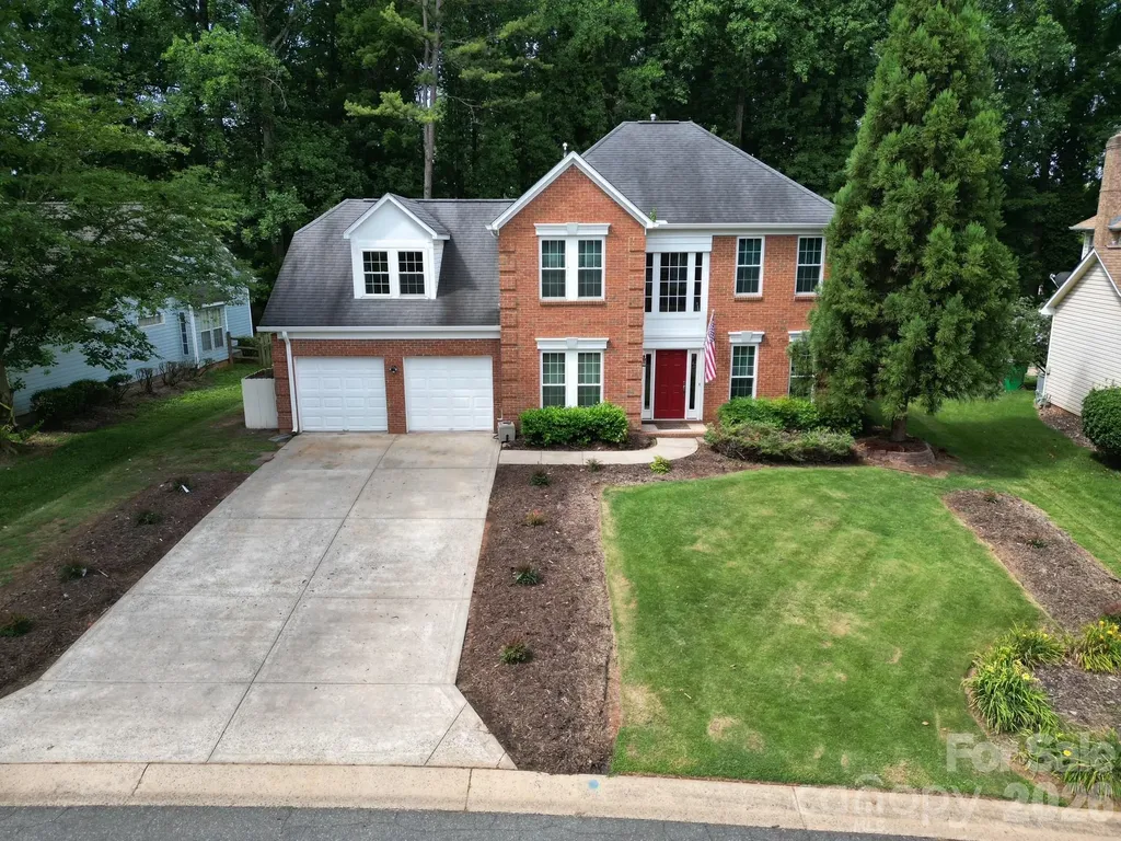 8615 Harmony Bridge Place Charlotte NC 28216