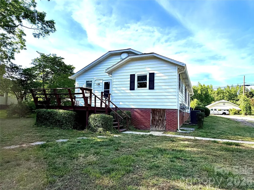 519 Locust Street Kannapolis NC 28081