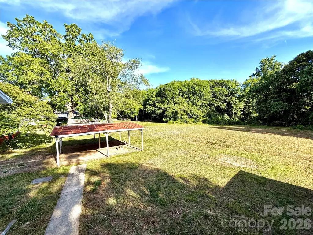 519 Locust Street Kannapolis NC 28081