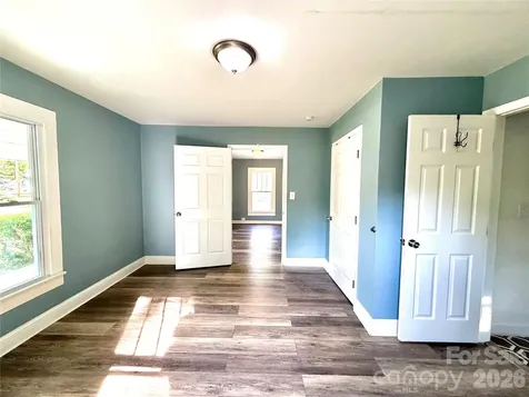 519 Locust Street Kannapolis NC 28081