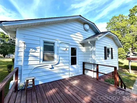 519 Locust Street Kannapolis NC 28081