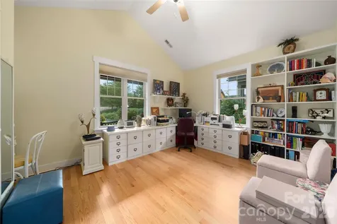 3 Holland Mountain View Asheville NC 28804