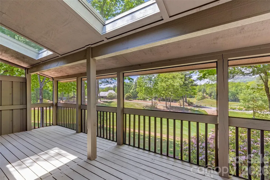 84 Fairway Villas Drive Sapphire NC 28774