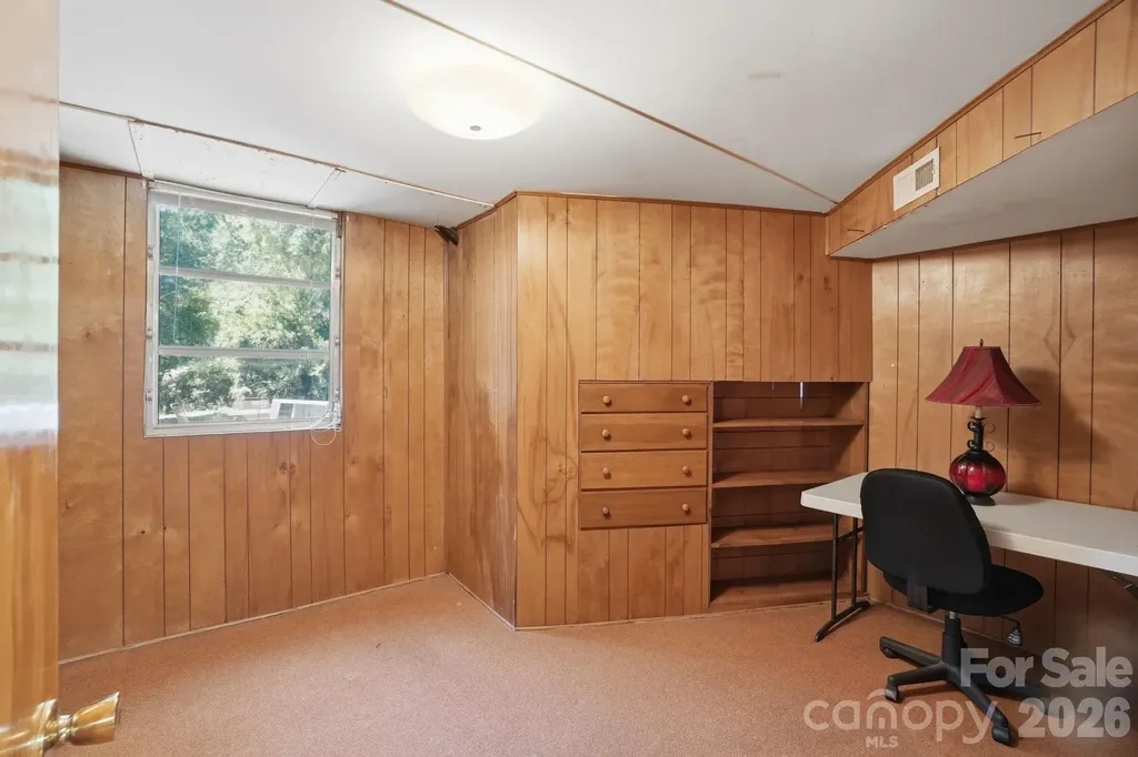 722 Seneca Place Charlotte NC 28210