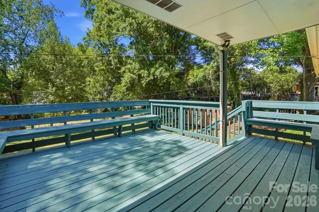722 Seneca Place Charlotte NC 28210