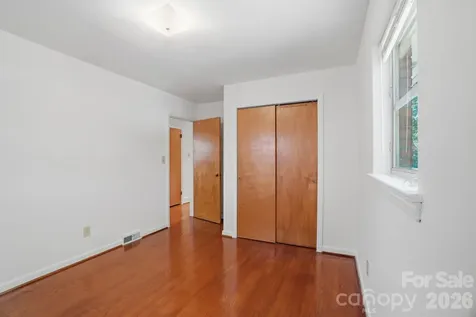 722 Seneca Place Charlotte NC 28210