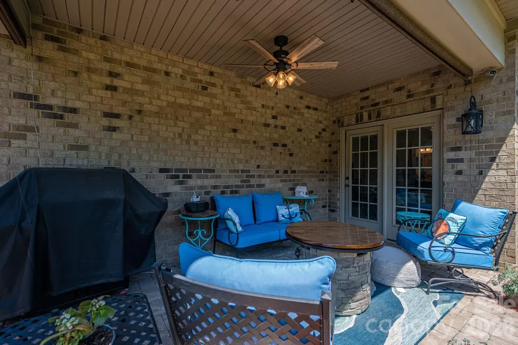 5228 Courtyard Lane Belmont NC 28012