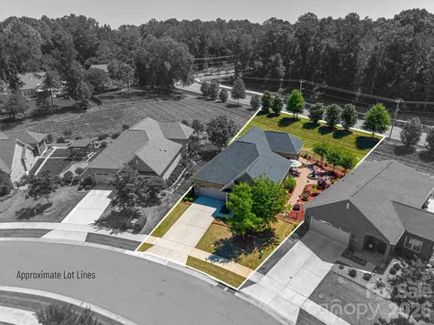 5228 Courtyard Lane Belmont NC 28012