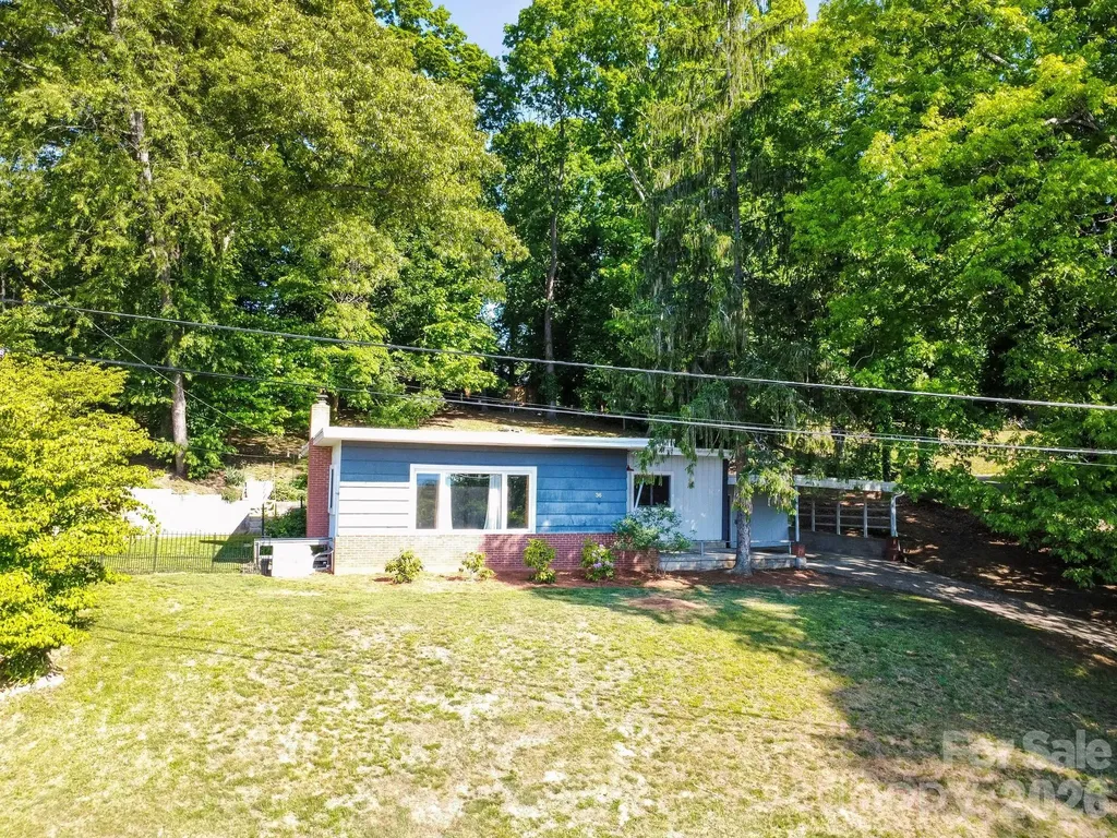36 Robinwood Avenue Asheville NC 28806