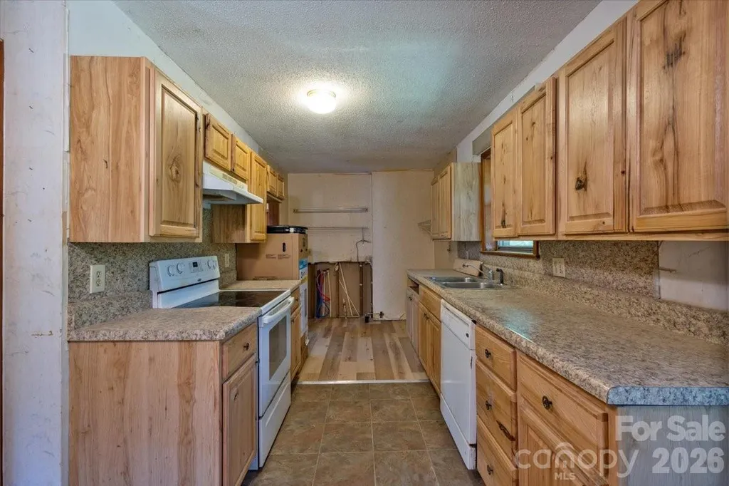 156 Old Sweetwater Road Robbinsville NC 28771
