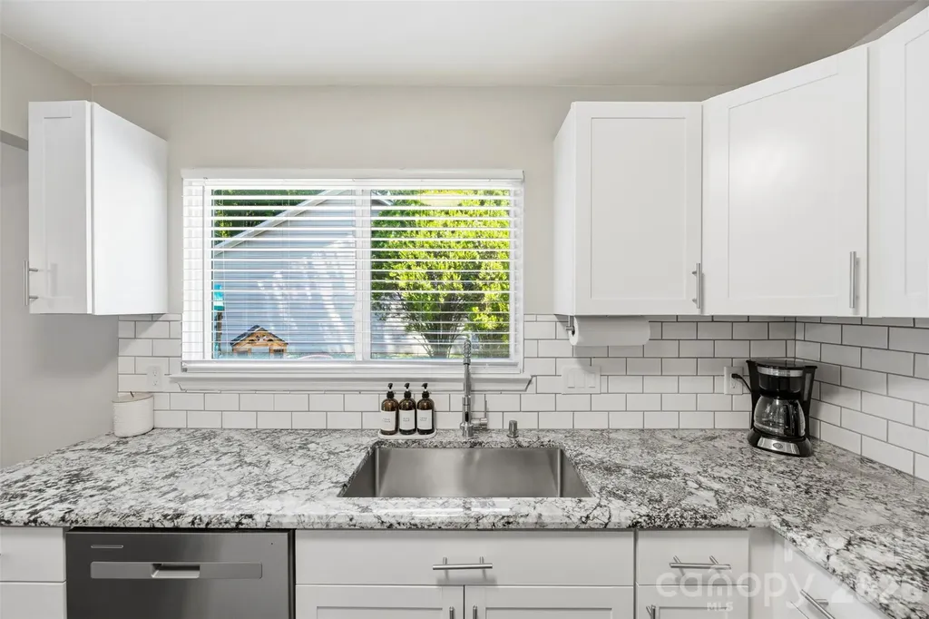 9524 Rainbow Forest Drive Charlotte NC 28277