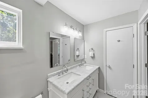 9524 Rainbow Forest Drive Charlotte NC 28277