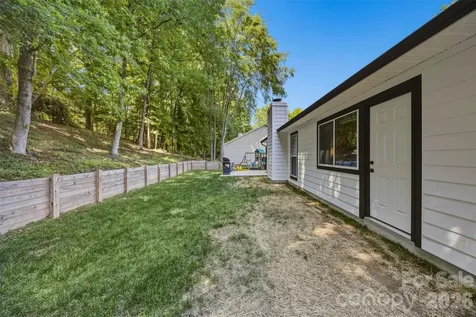 9524 Rainbow Forest Drive Charlotte NC 28277